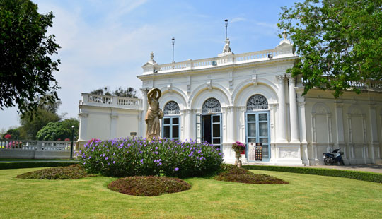 ทัวร์อยุธยา_อุทยานประวัติศาสตร์_พระนครศรีอยุธยา_พระราชวังบางปะอิน_ล่องเรือ_แม่น้ำเจ้าพระยา_ไหว้พระ_อยุธยา_26