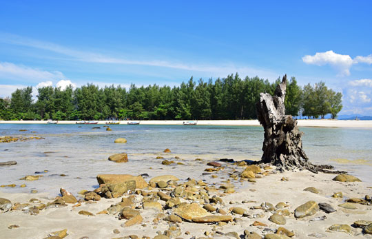 หมู่เกาะกำ อุทยานแห่งชาติแหลมสน ทัวร์ 3 เกาะ จ.ระนอง เกาะกำตก เกาะค้างคาว เกาะญี่ปุ่น ราคาถูก 2563 (2020) หมู่เกาะกำ อุทยานแห่งชาติแหลมสน ทัวร์ 3 เกาะ จ.ระนอง เกาะกำตก เกาะค้างคาว เกาะญี่ปุ่น ราคาถูก 2563 (2020)