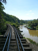 ทางรถไฟสายมรณะ สถานีรถไฟถ้ำกระแซ อ.ไทรโยค จ.กาญจนบุรี 