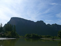 คลองเขาแดง_ประจวบคีรีขันธ์ ล่องเรือชมวิวทิวทัศน์ธรรมชาติ