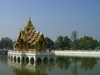 พระราชวังบางปะอิน-อ.บางปะอิน-จ.พระนครศรีอยุธยา พระที่นั่งไอศวรรย์ทิพยอาสน์ 