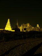 วัดมหาธาตุ_พระนครศรีอยุธยา บรรยากาศวัดมหาธาตุตอนกลางคืน