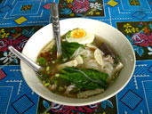 ก๋วยจั๊บญวน ตลาดเช้าโขงเจียม จัหวัดอุบลราชธานี 