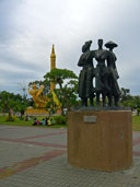 ทุ่งศรีเมือง งานประเพณีแห่เทียนพรรษา จังหวัดอุบลราชธานี