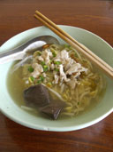 บะหมี่น้ำ ก๋วยเตี๋ยวตาแกละ อ.เมือง จ.สุพรรณบุรี 