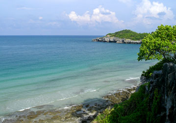 หาดถ้ำพัง-เกาะสีชัง-10